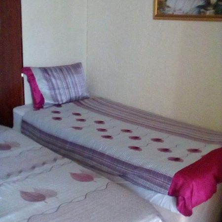 Guest House Macauly Γιοχάνεσμπουργκ Εξωτερικό φωτογραφία
